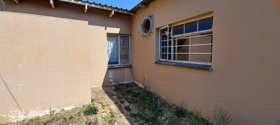 3 Bedroom Property for Sale in Roosheuwel Ext 2 North West